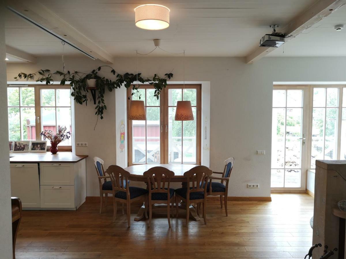9 Min From Palanga! Luxury House On The River And Sauna Kretinga Εξωτερικό φωτογραφία
